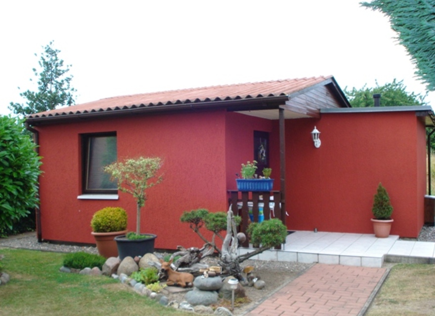 LUV - Bungalow und Terrasse