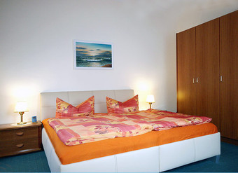 Wohn/Schlafzimmer