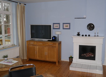 Wohn-/Schlafzimmer mit Kamin exklusiv usedom