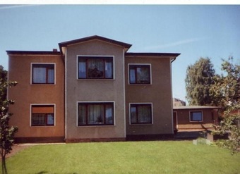 Vorderansicht unseres Hauses