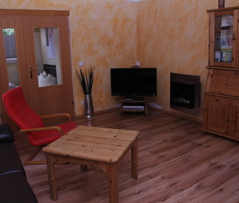 Ferienwohnung Heringsdorf : Wohnzimmer mit Schlafcouch Ferienwohnung Heringsdorf : Wohnzimmer mit Schlafcouch