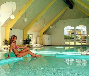 Ferienwohnung Koserow : Schwimmbad in der Ferienanlage Ferienwohnung Koserow : Schwimmbad in der Ferienanlage