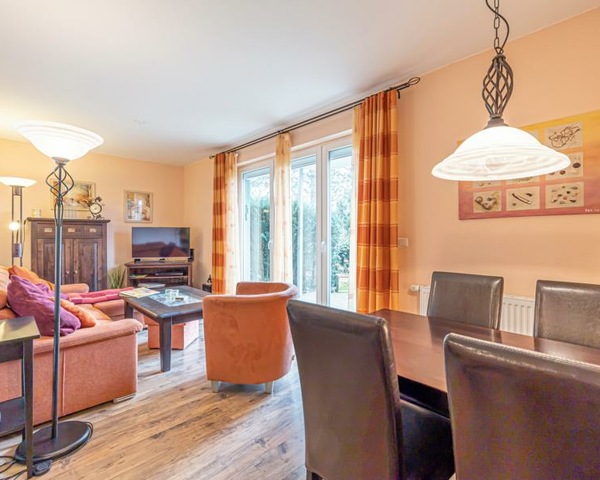 Ferienwohnung Graal-Müritz : Wohnzimmer Ferienwohnung Graal-Müritz : Wohnzimmer