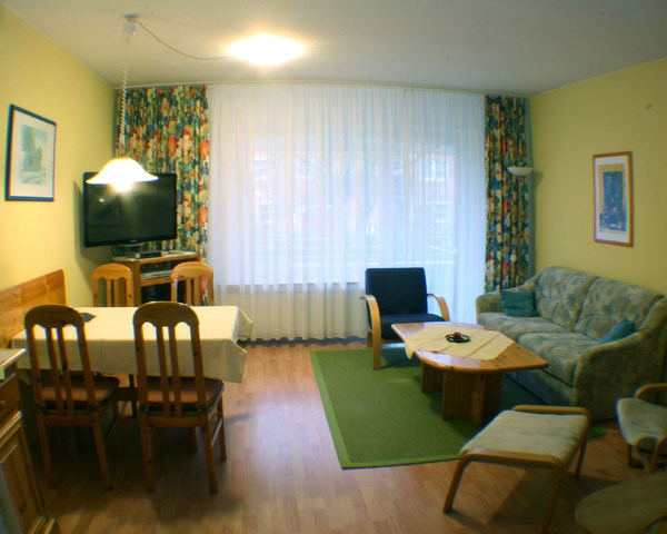 Ferienwohnung Haffkrug : Wohnzimmer