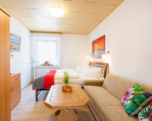 Ferienwohnung Ahlbeck : Wohn/schlafzimmer Nr. 3 Ferienwohnung Ahlbeck : Wohn/schlafzimmer Nr. 3
