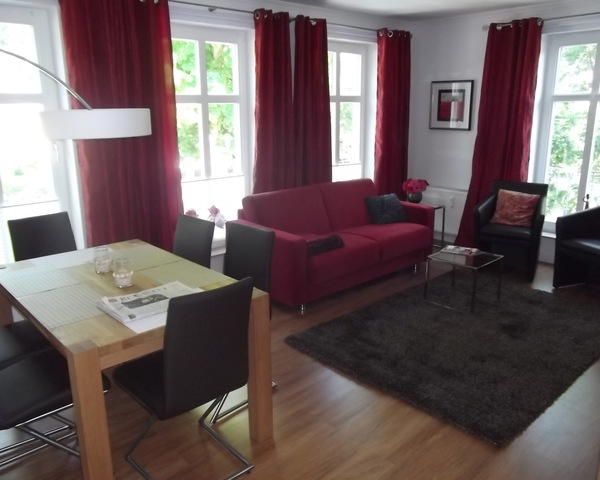 Ferienwohnung Zinnowitz : Wohnraum/Essbereich Ferienwohnung Zinnowitz : Wohnraum/Essbereich