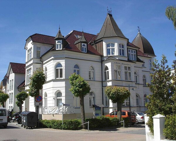 Ferienwohnung Ahlbeck : Schloss Hohenzollern Ahlbeck Ferienwohnung Ahlbeck : Schloss Hohenzollern Ahlbeck