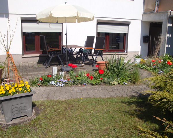 Ferienwohnung Zinnowitz : Außenansicht und Freisitz