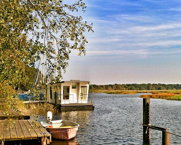 Ferienhaus Prerow : Urlauberschiff Neptun