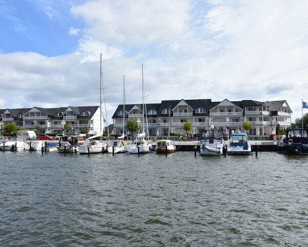 Ferienwohnung Karlshagen : Yachthafen Karlshagen Ferienwohnung Karlshagen : Yachthafen Karlshagen