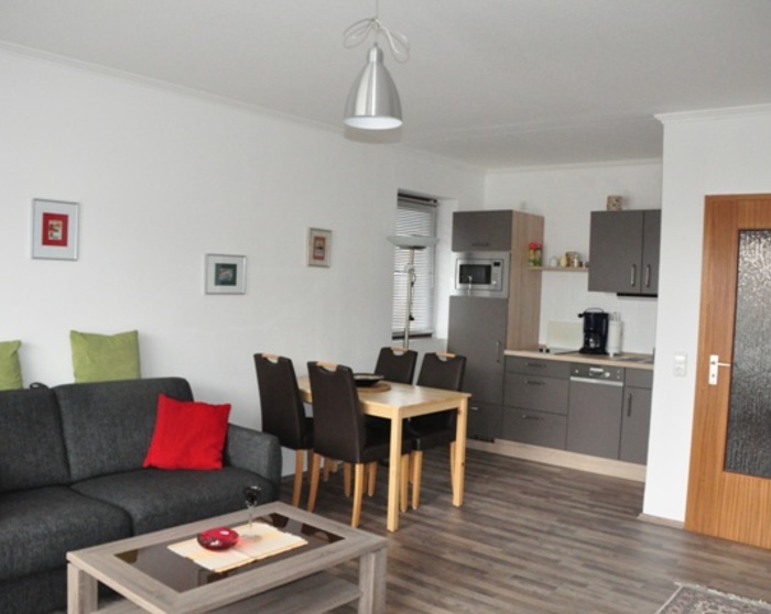 Wohnzimmer mit Küchenzeile exklusiv usedom